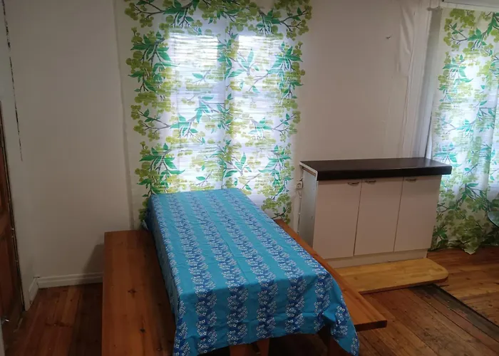 Pieni Asunto 25M2 Vanhassa Puukerrostalossa Min 2 Yoetae