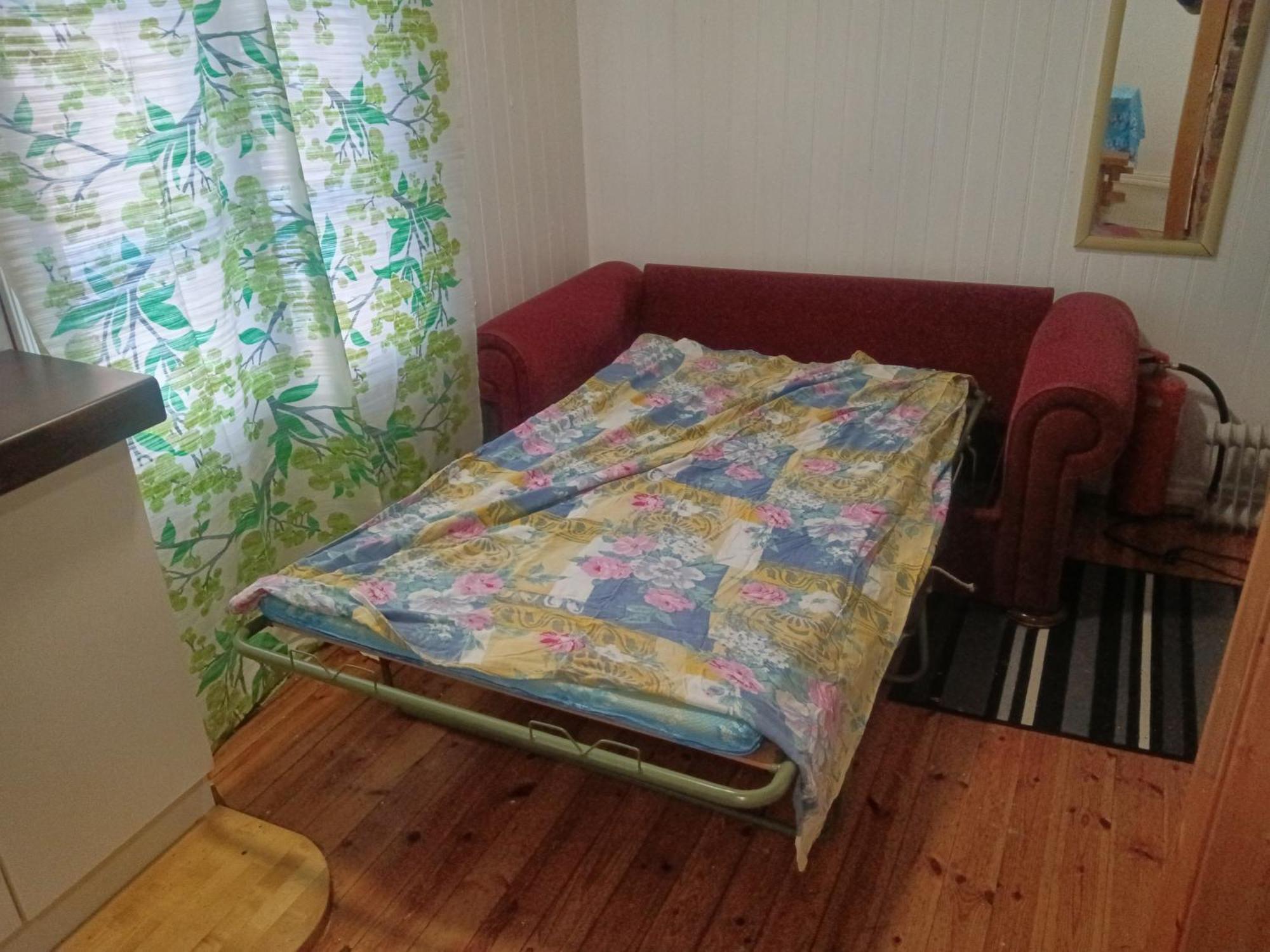 Pieni Asunto 25m2 Vanhassa Puukerrostalossa Min 2 Yoetae *
